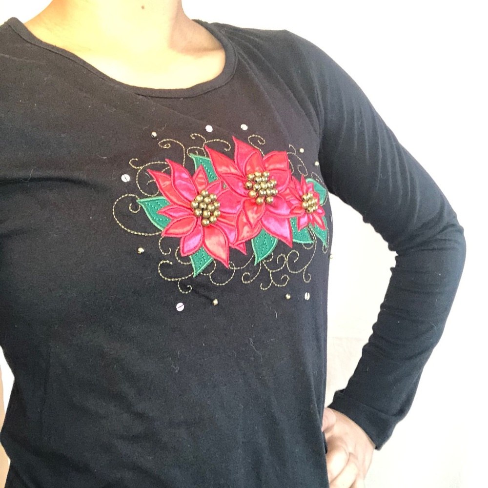 NWT Christmas tee